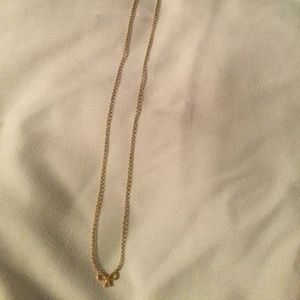 Dainty Gold Bow Necklace